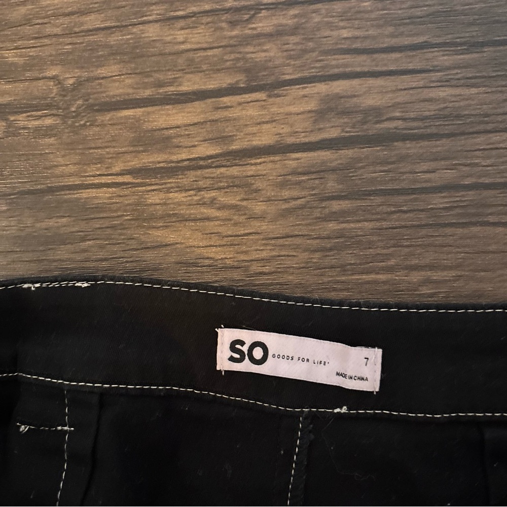 Skirt size juniors 7 - Picture 3 of 3